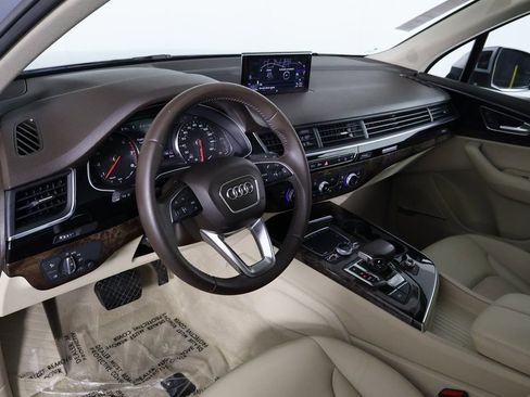 Used 2018 Audi Q7 3.0T Premium Plus image 7
