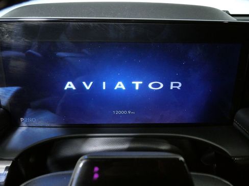 Certified 2025 Lincoln Aviator Reserve w/ Illumination Package image 18