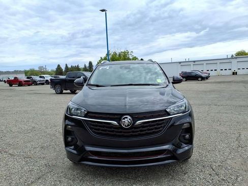 Used 2023 Buick Encore GX Select w/ Sport Touring Package FWD image 2