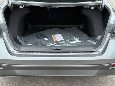New 2026 Nissan Sentra SV w/ Floor Mat Package FWD image 4