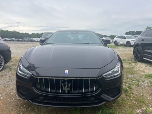 Used 2018 Maserati Ghibli S GranSport Q4 AWD/4WD image 5