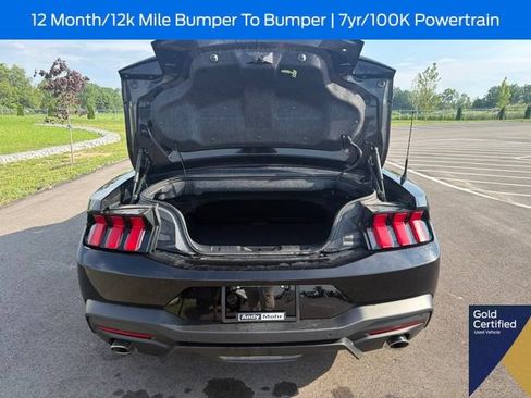 Used 2025 Ford Mustang Premium RWD image 17