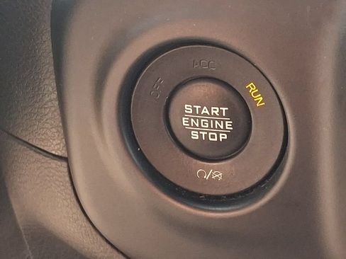 Used 2019 Jeep Wrangler Unlimited Rubicon AWD/4WD image 24