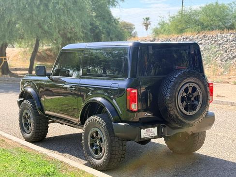 Used 2022 Ford Bronco 2-Door AWD/4WD image 3