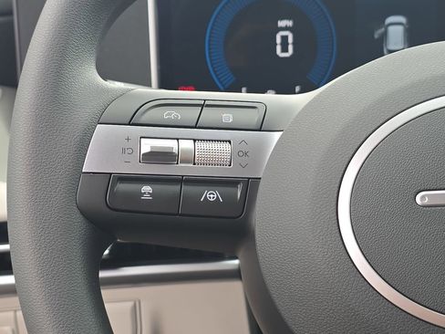 New 2026 Hyundai Tucson SEL image 17