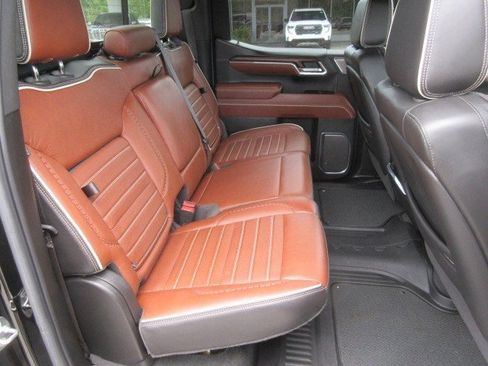 Used 2024 GMC Sierra 1500 Denali Ultimate AWD/4WD image 15