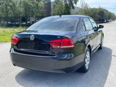 Used 2015 Volkswagen Passat 1.8T S image 8
