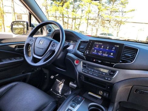 Used 2023 Honda Ridgeline RTL-E image 13