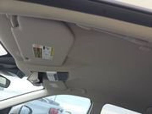 Used 2023 Nissan Rogue SV image 19