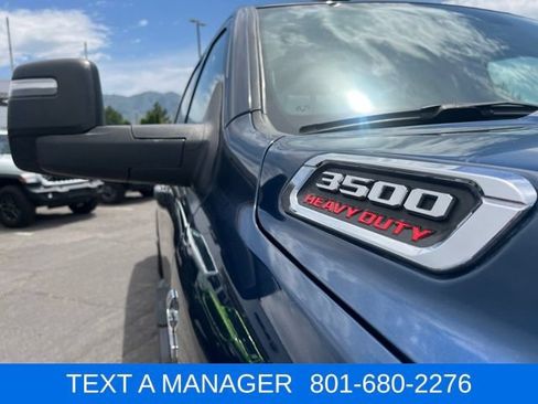 Used 2024 RAM 3500 Tradesman w/ Chrome Appearance Group AWD/4WD image 9