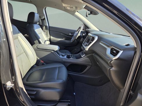 Used 2022 GMC Acadia SLT image 21