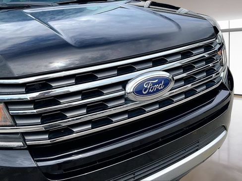 Used 2020 Ford Expedition XLT w/ Equipment Group 202A RWD image 24