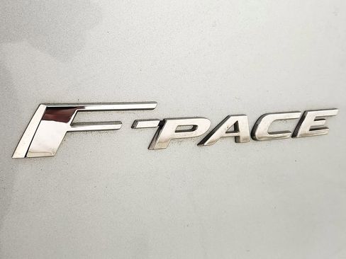 Used 2020 Jaguar F-PACE Premium AWD/4WD image 36