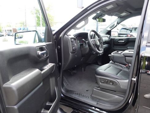 Used 2023 Chevrolet Silverado 1500 Custom w/ LPO, Dark Essentials Package AWD/4WD image 10