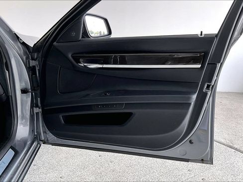 Used 2011 BMW ActiveHybrid 7 Li RWD image 23