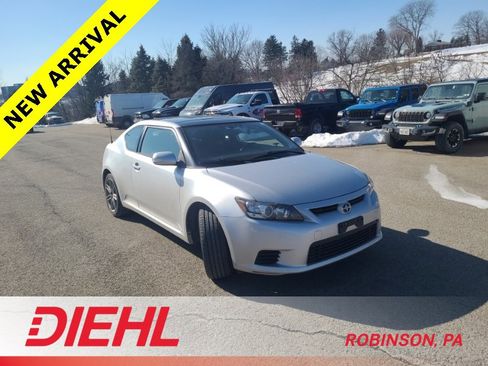 Used 2012 Scion tC image 3