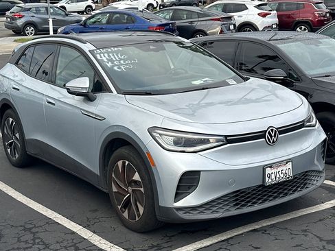 Used 2022 Volkswagen ID.4 Pro S image 2