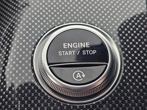 New 2025 Mercedes-Benz S 500 4MATIC image 29