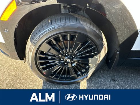 New 2025 Hyundai Santa Fe Calligraphy image 17