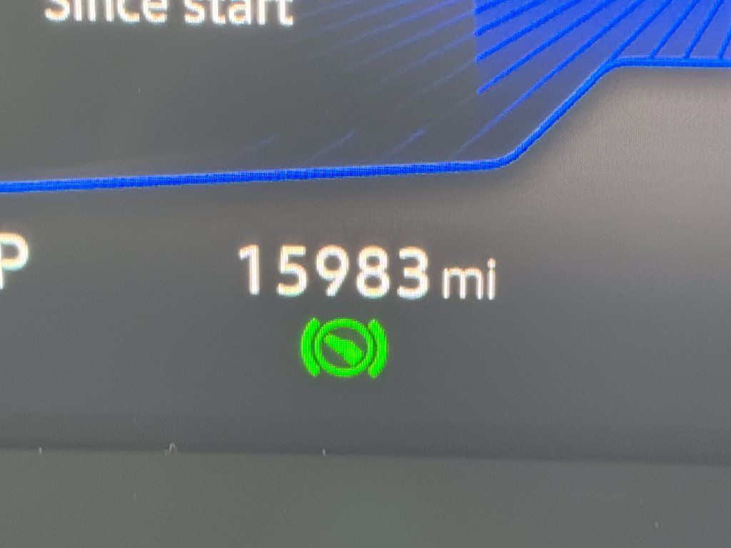 Certified 2024 Volkswagen Jetta SE FWD image 18
