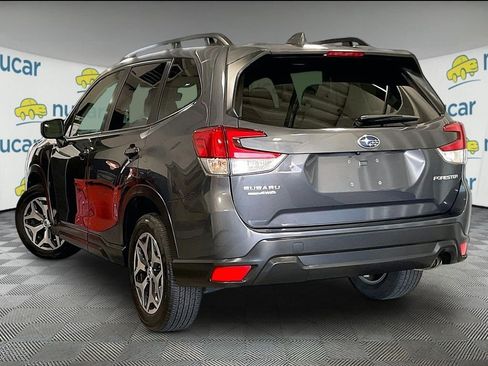 Used 2023 Subaru Forester Premium AWD/4WD image 4