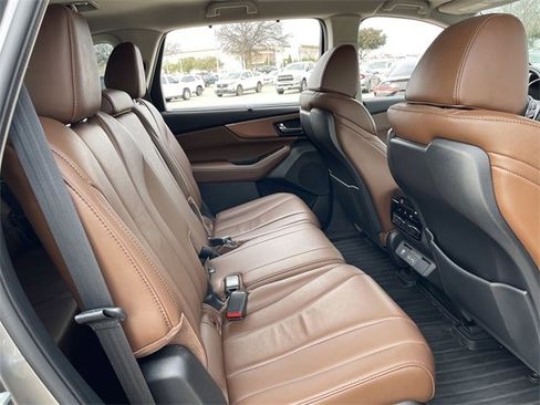 Used 2023 Acura MDX FWD w/ Technology Package image 8