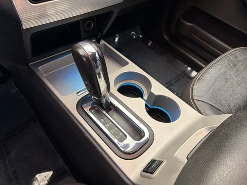 Used 2010 Ford Edge SEL image 22