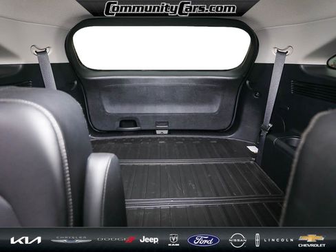 Certified 2025 Kia Sorento X-Line EX image 23