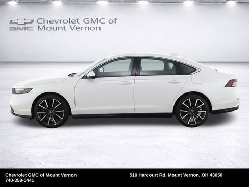 Used 2024 Honda Accord Touring image 38