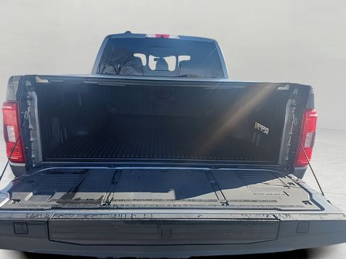 Used 2021 Ford F150 XLT w/ Equipment Group 302A High image 10