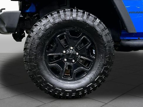Used 2016 Jeep Wrangler Sport AWD/4WD image 8