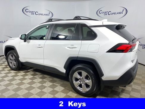 Used 2023 Toyota RAV4 XLE image 4
