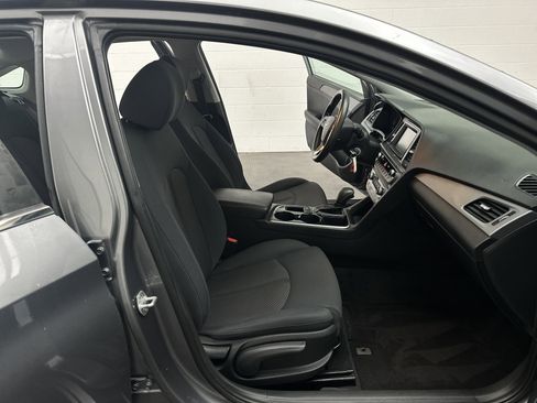 Used 2018 Hyundai Sonata SE image 19