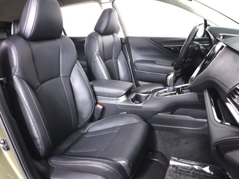 Used 2022 Subaru Outback Limited image 42