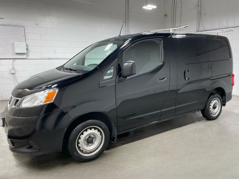 Used 2020 Nissan NV200 S FWD image 1