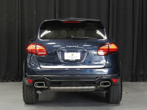 Used 2011 Porsche Cayenne S AWD/4WD image 4