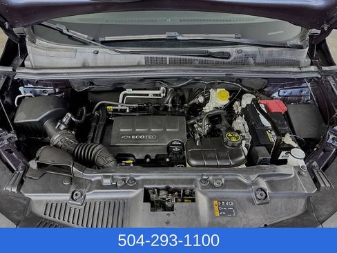 Used 2019 Chevrolet Trax LT w/ LT Convenience Package FWD image 27