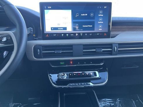 Used 2025 Lincoln Corsair Grand Touring w/ Equipment Group 301A image 33