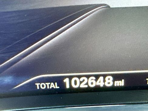 Used 2018 BMW 750i image 42