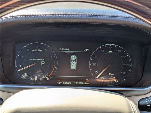 Used 2016 Land Rover Range Rover Supercharged image 11