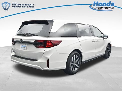 New 2026 Honda Odyssey EX-L image 9