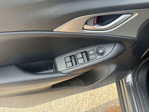 Used 2019 MAZDA CX-3 Sport w/ Sport I-ACTIVSENSE Package FWD image 13