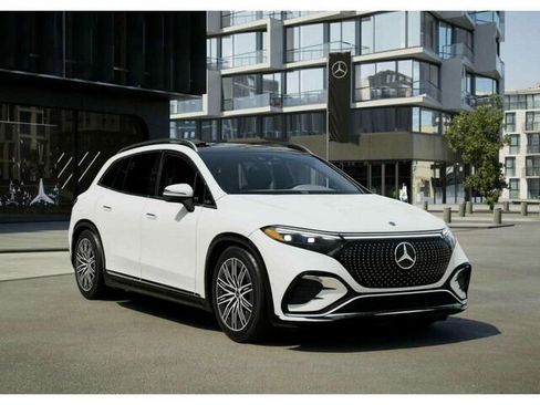 New 2026 Mercedes-Benz EQS 400 4MATIC SUV image 11