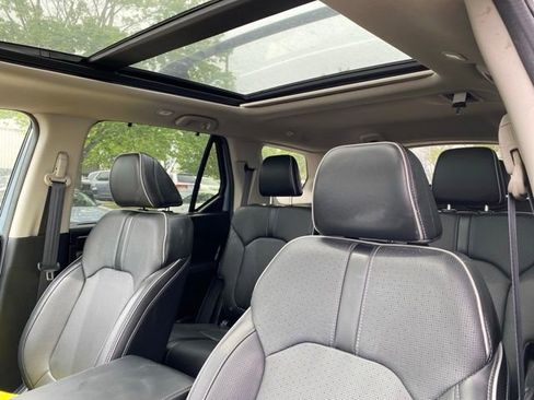 Used 2024 Honda Pilot Elite image 2