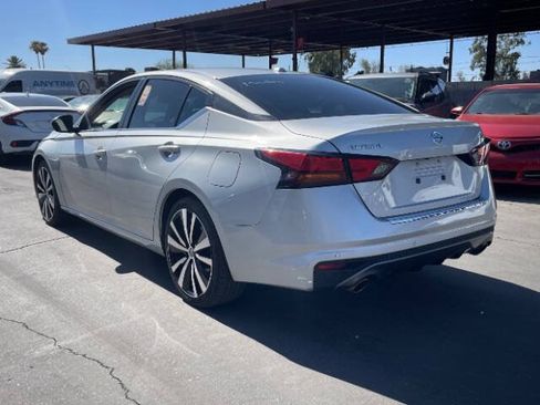 Used 2022 Nissan Altima 2.5 SR FWD image 5