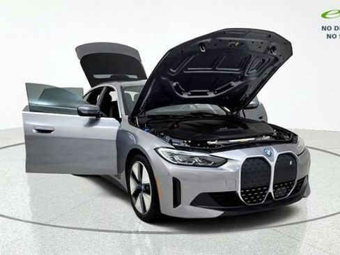Used 2024 BMW i4 eDrive40 w/ Premium Package RWD image 12