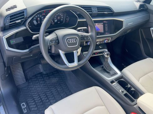Used 2022 Audi Q3 2.0T Premium image 4