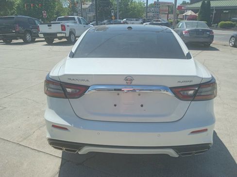 Used 2021 Nissan Maxima Platinum image 6