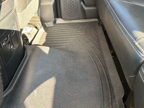 Used 2013 RAM 3500 Laramie AWD/4WD image 47
