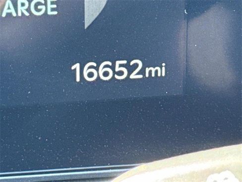 Used 2025 Kia Sorento SX Prestige image 28